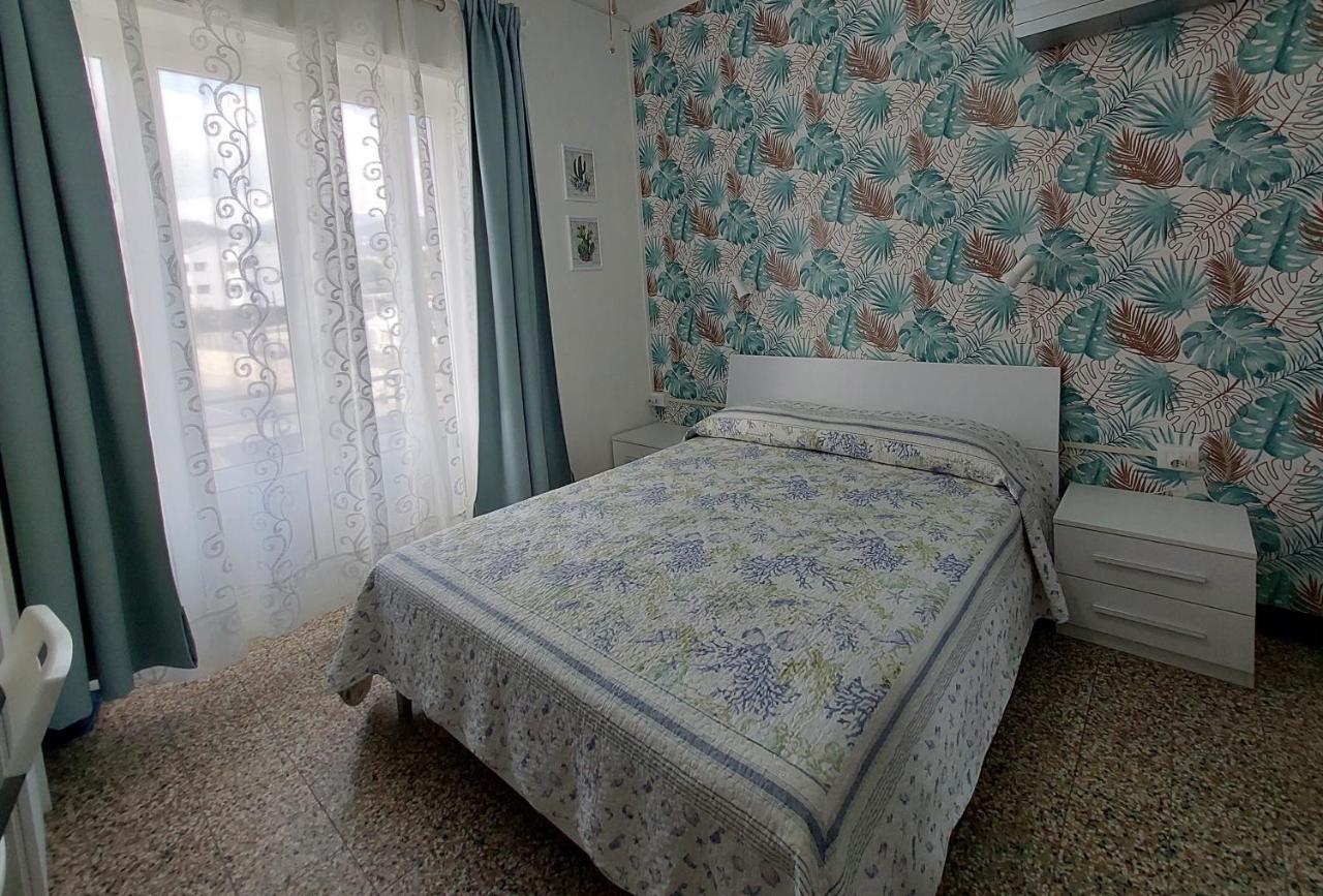 Villa La Lanterna Pietra Ligure Exterior foto