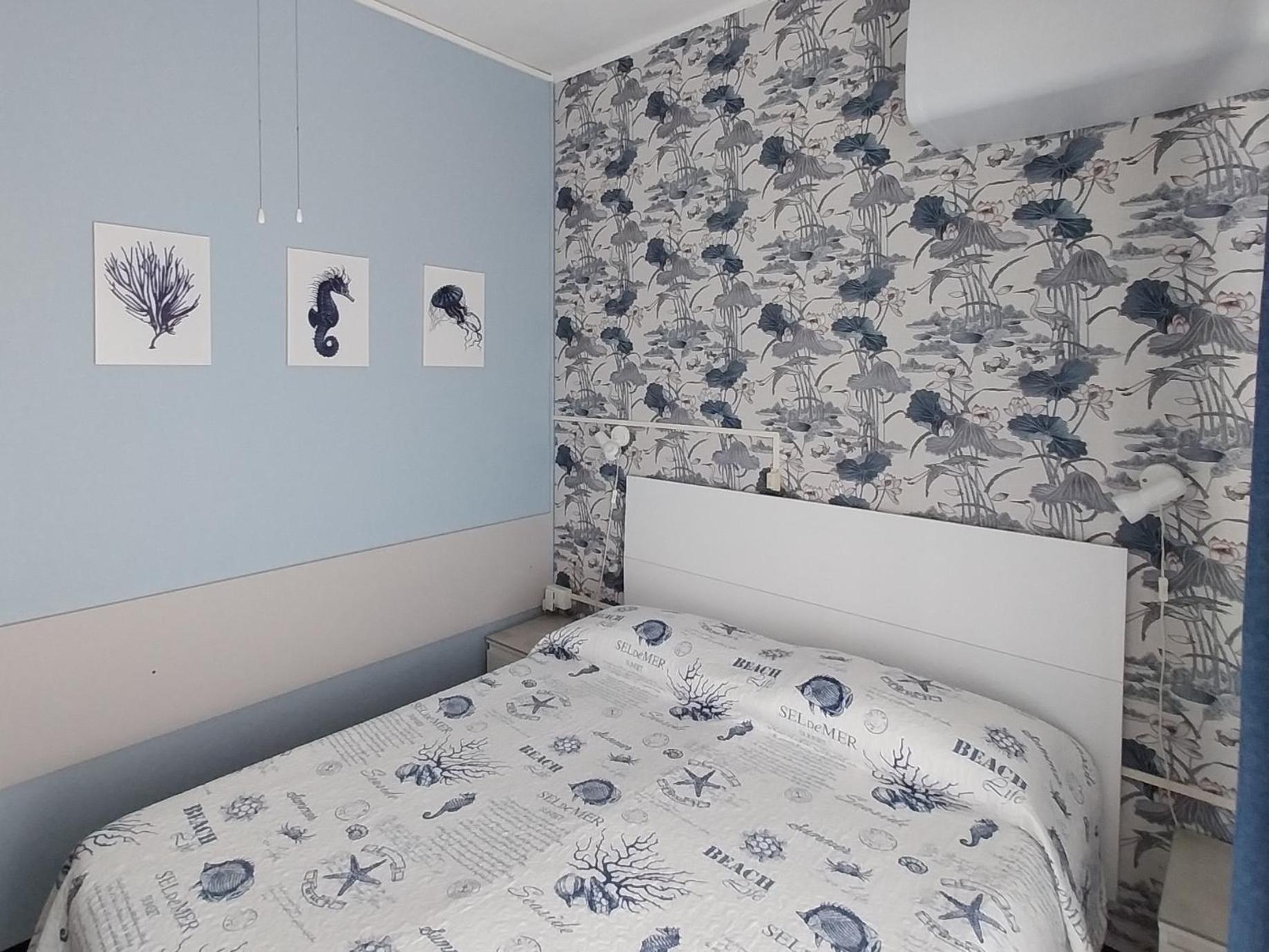 Villa La Lanterna Pietra Ligure Zimmer foto