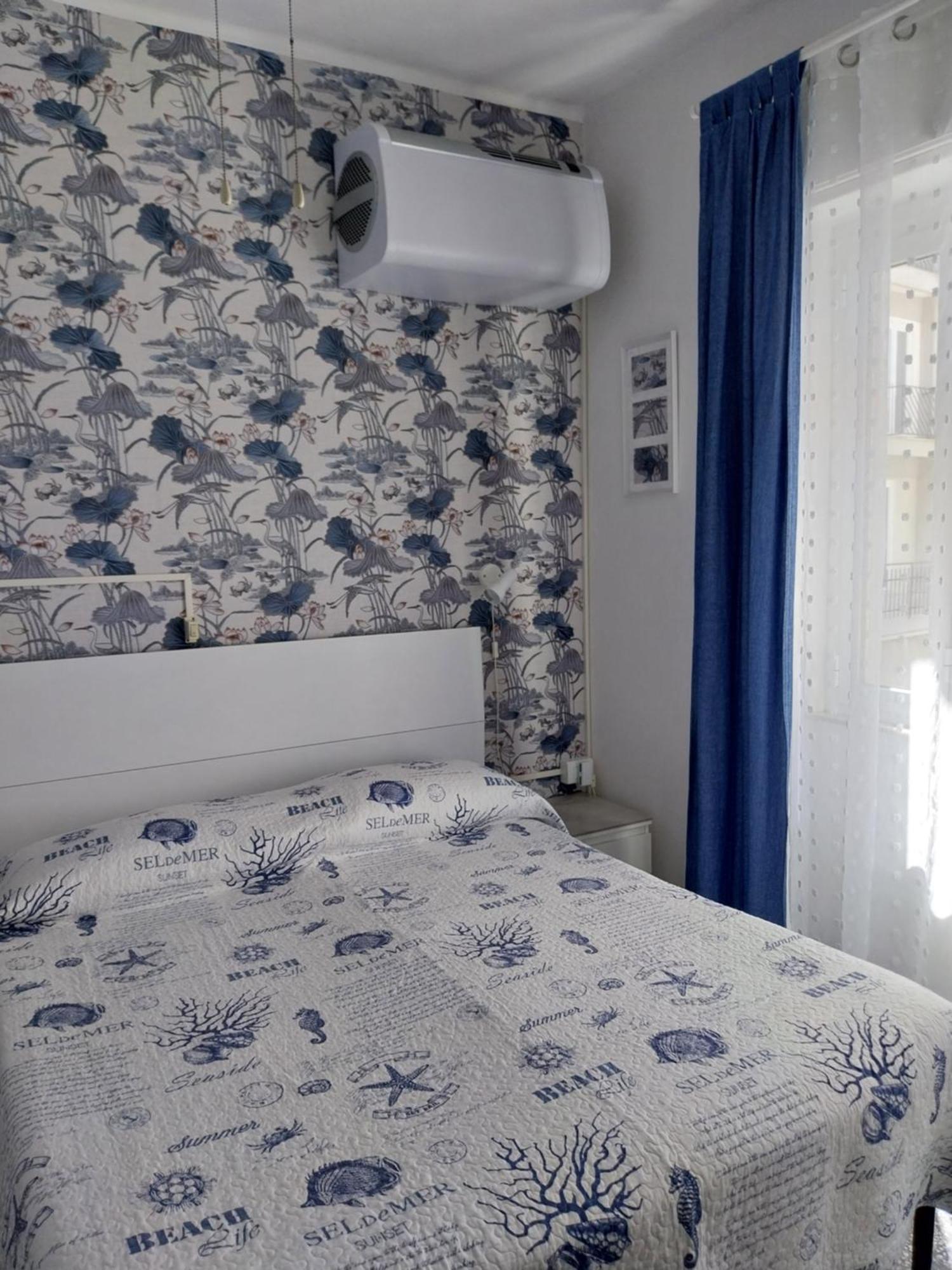 Villa La Lanterna Pietra Ligure Zimmer foto